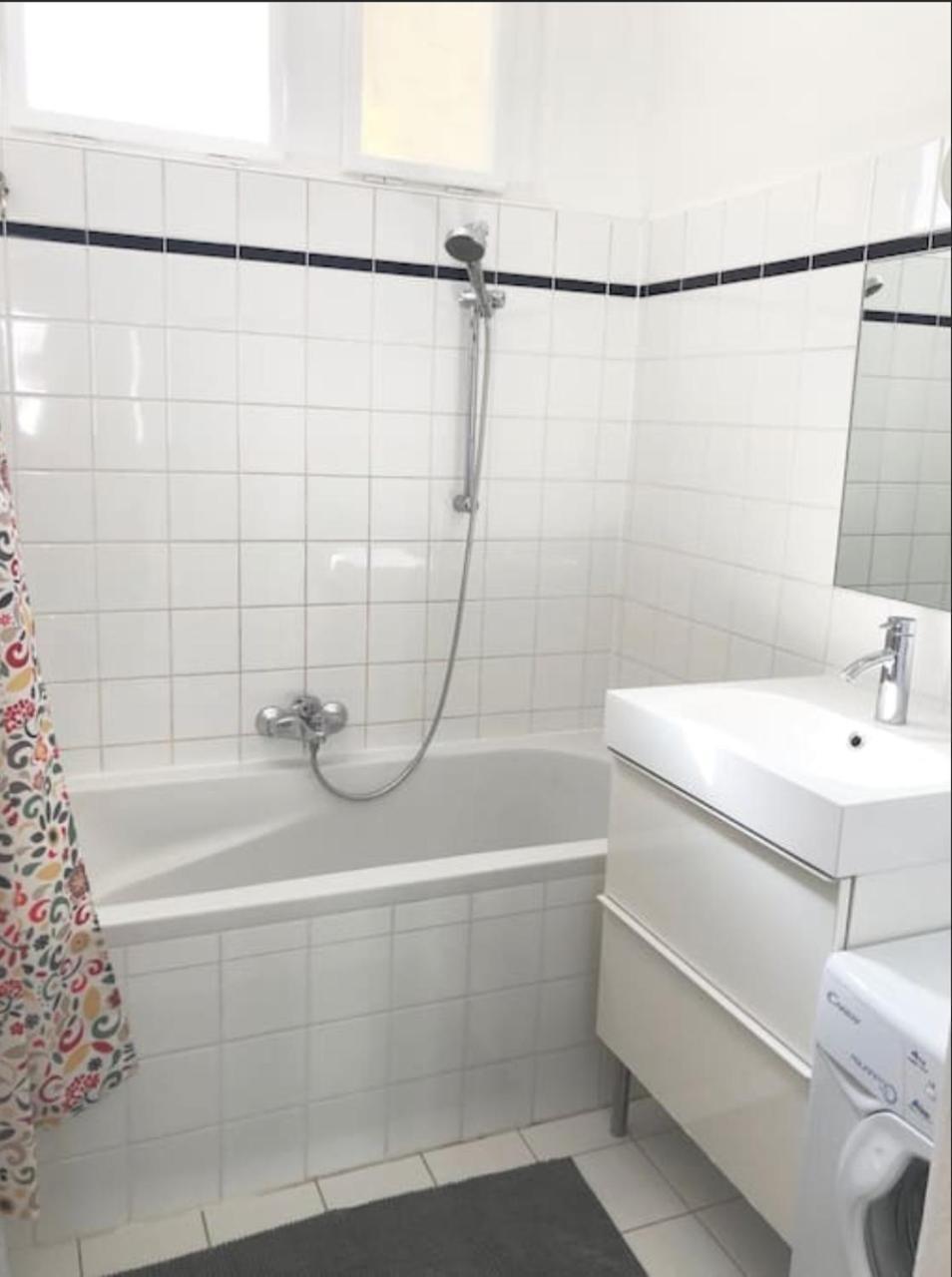 Bright, Lovely And Quiet Apartment At The Heart Of Vienna, Nachmarkt, City Center Екстериор снимка